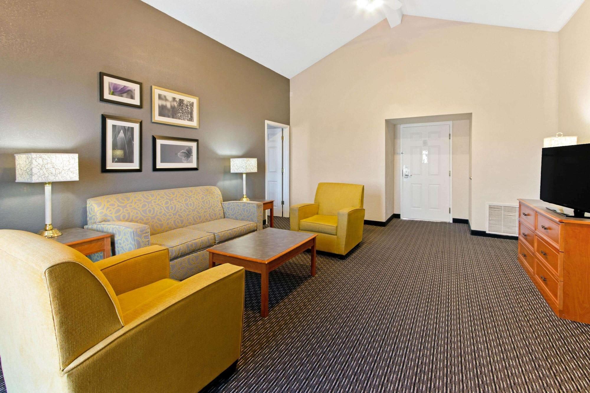 La Quinta Inn By Wyndham Santa Fe Buitenkant foto