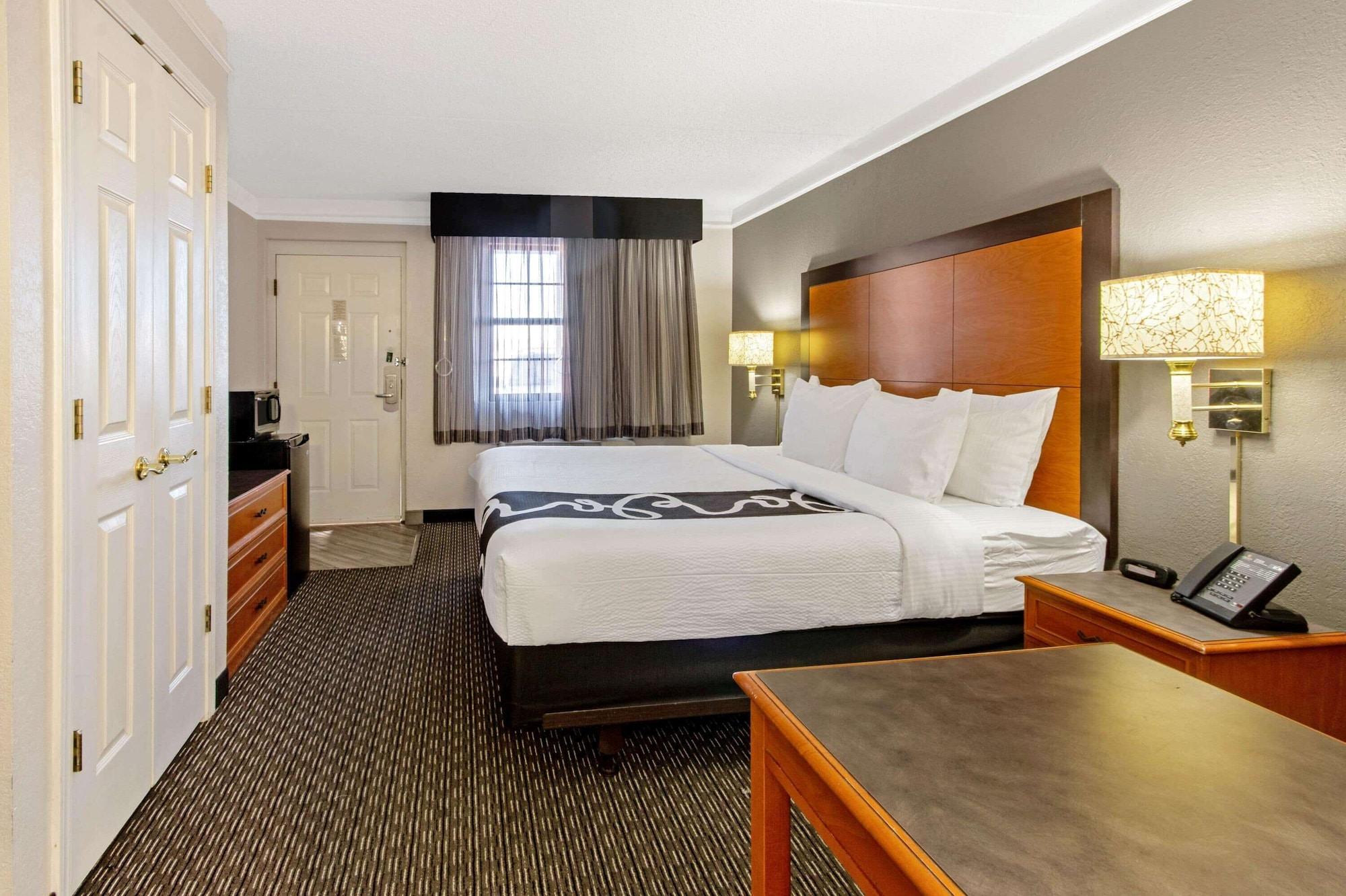 La Quinta Inn By Wyndham Santa Fe Buitenkant foto